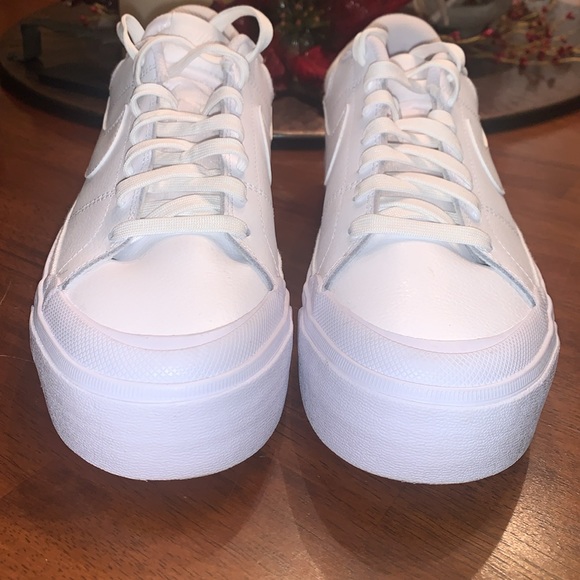 NIKE COURT LEGACY LIFT PLATFORM CASUAL SNEAKER WOMENS 10 - Picture 6 of 7